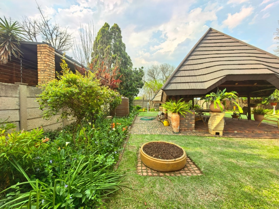 3 Bedroom Property for Sale in Vaalpark Free State